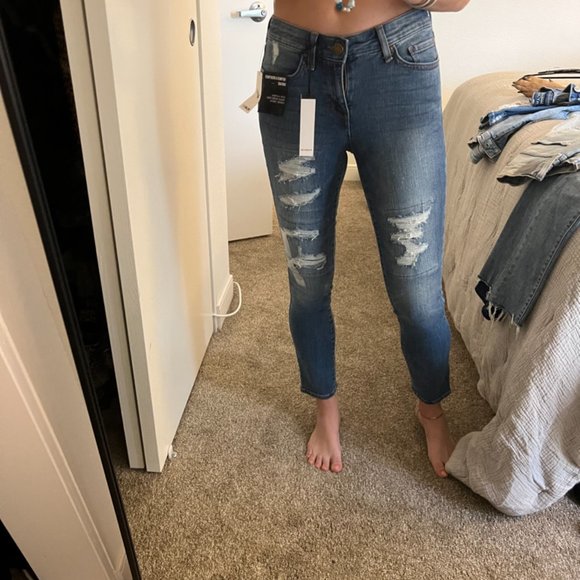 William Rast | Perfect Ankle Skinny Jean, - Picture 4 of 7